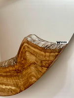 Specchio circolare di design con cornice in radica di ulivo secolare