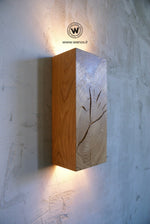 Applique da parete realizzato in legno massello di castagno naturale