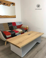 Design Coffee Table with solid brushed oak top on a geometric structure in matt white metal