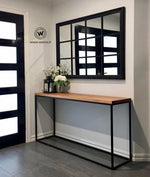 Consolle di design con piano in legno massello dal design moderno su struttura in metallo