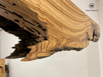 Specchio di design con cornice in legno massello di ulivo secolare