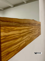 Specchio di design con cornice in legno massello di ulivo secolare
