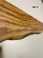Specchio di design con cornice in legno massello di ulivo secolare