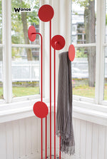 Appendiabiti " Axa " di design realizzato in metallo in stile geometrico minimale