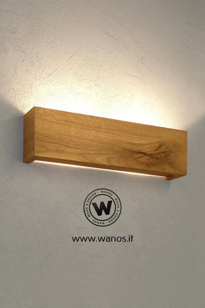 Applique da parete a led di design in legno massello di castagno invec –  Wanos Wood & Design