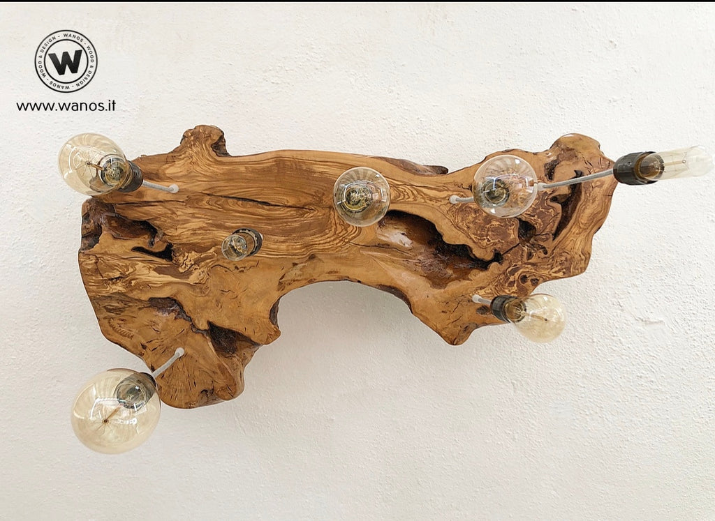 Lampadario realizzato in legno massello di ulivo secolare immerso in r –  Wanos Wood & Design