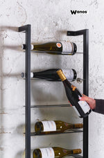 Portabottiglie da parete di design realizzato in metallo minimal