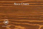 Consolle di design con piano in legno massello dal design moderno su struttura in metallo