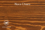 Mensole di design realizzate in legno massello di castagno su struttura in metallo
