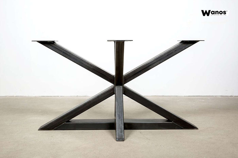 Struttura in metallo per tavolo di design