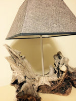 Lampada da tavolo in legno grezzo artigianale Sea-2.0