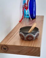 Mensole a scomparsa in legno massello "essenza castagno" di design