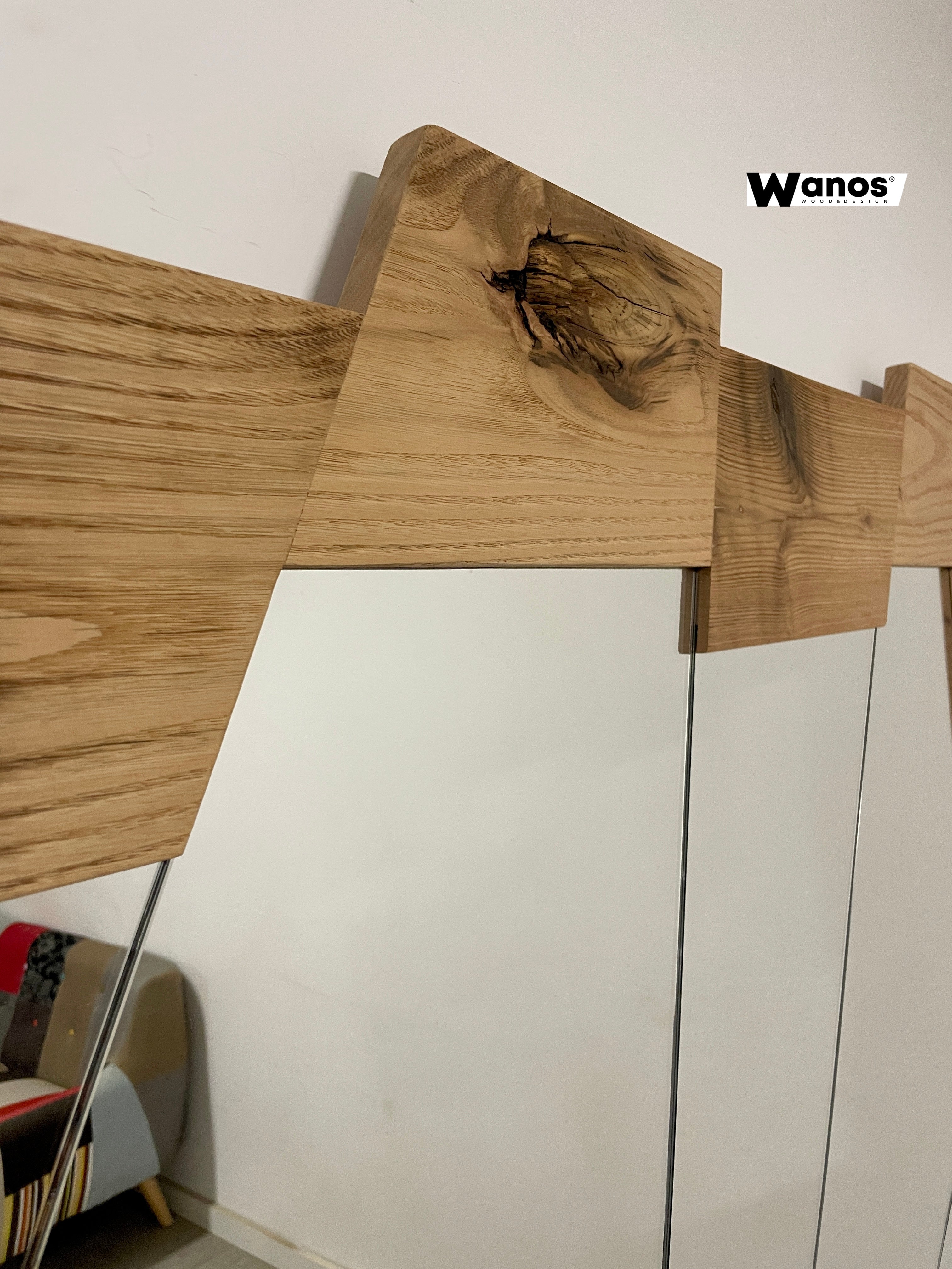 Lampadario di design realizzato in legno di castagno scortecciato irre –  Wanos Wood & Design