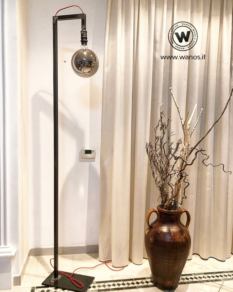 Design industrial style floor lamp with natural raw iron structure.