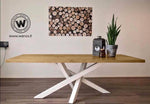 Tavolo di design realizzato in legno massello di castagno moderno