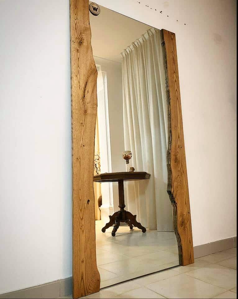 Design standing mirror with natural solid chestnut wood frame